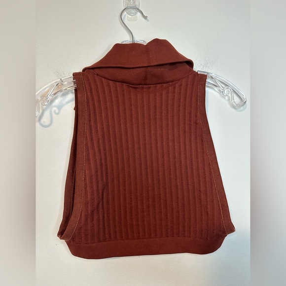 Urban Outfitters Out From Under Red Collared Ribbed Knit Crop Top M/L - Picture 6 of 7